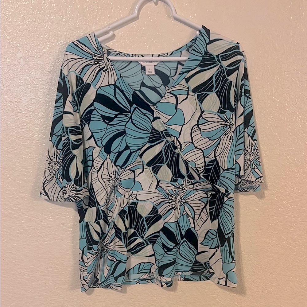 Liz Claiborne Boxy Blue and Black Blouse